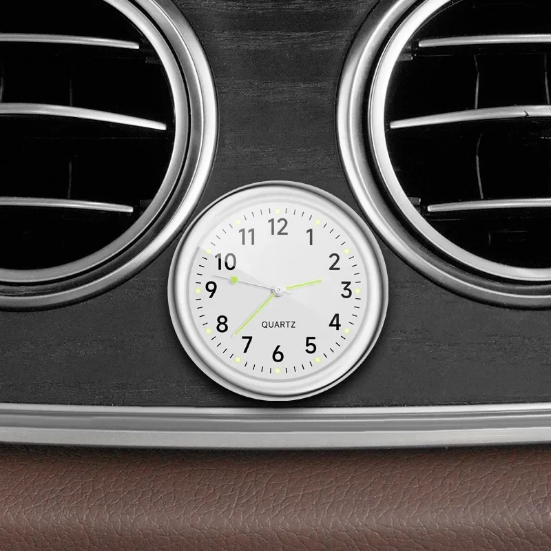 Mini Car Clock Air Outlet Dashboard Clock 40mm Alloy Luminous Clock Auto Digital Electronic Watch Quartz Clocks Automobile Interior Decor Accessories
