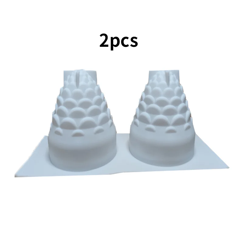2pcs Pine cones
