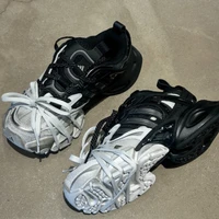 Adidas XLG Runner Deluxe Gris Noir Antidérapant Semelle épaisse Augmentation de la hauteur Hommes Femmes Chaussures de papa Baskets décontractées unisexes JR0861 2