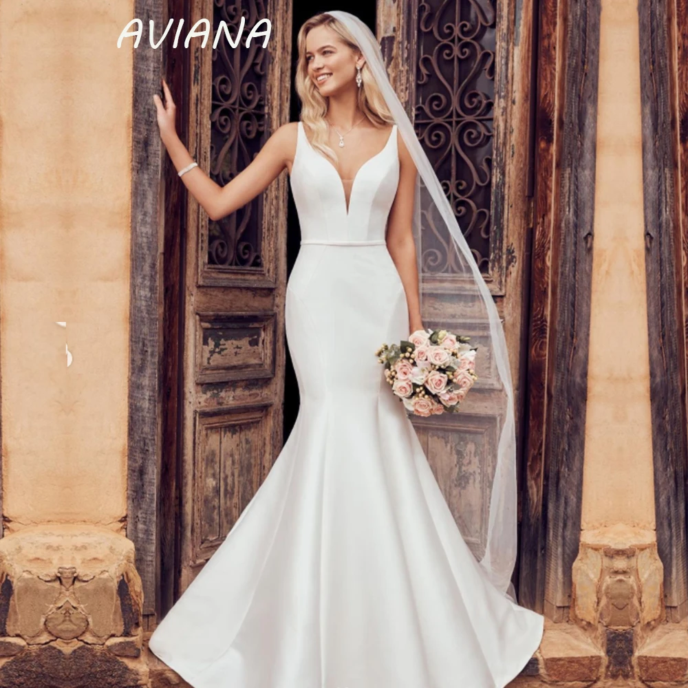 

Aviana Elegant Deep V-Neck Wedding Dress For Women 2023 Spaghetti Straps Sleeveless Backless Mermaid Simple Satin Bridal Gown