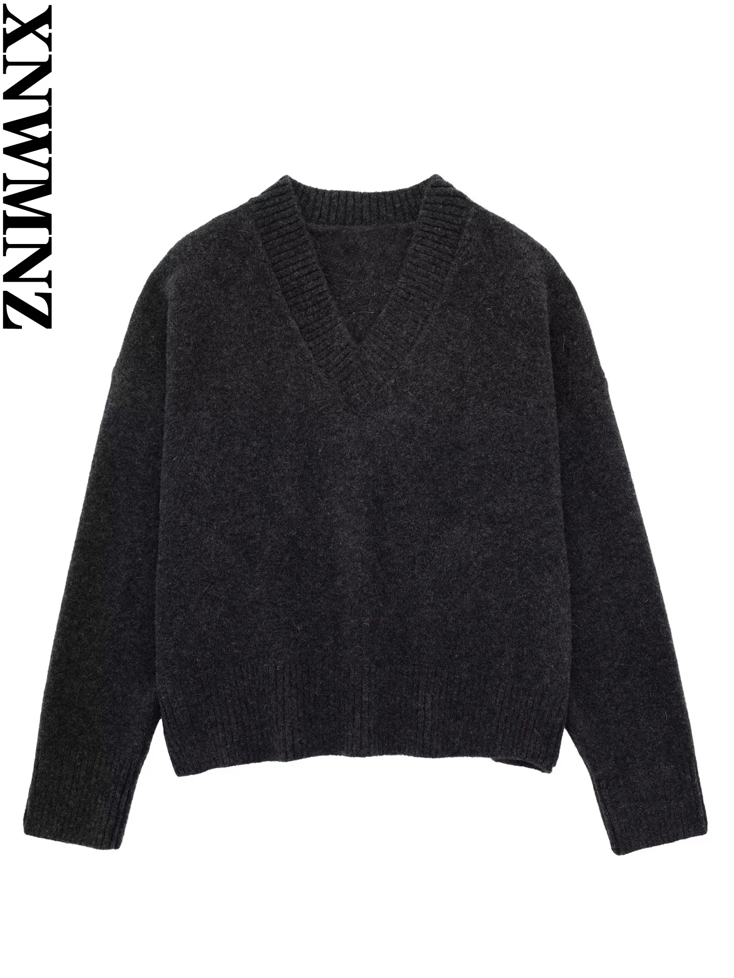 

XNWMNZ Women's Fashion 2023 Autumn/Winter Soft Knitted Sweater Women Casual Versatile V-neck Long Sleeve Female Pullover