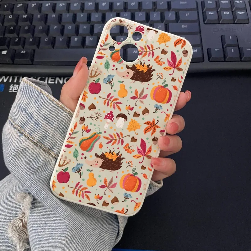 Autumn Leaf Pattern Graphic Silicone Phone Case Cover