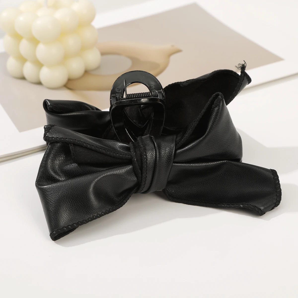 Leather Bow Hair Claw Black Coffee Hair Claw Women Large Ponytail Shark Clip Party Beach Holiday Styling Hair Crab Clip Hairpin