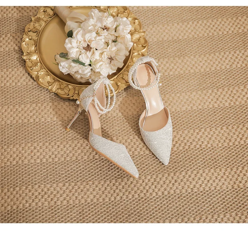 LuLuYoung Pumps insole detail