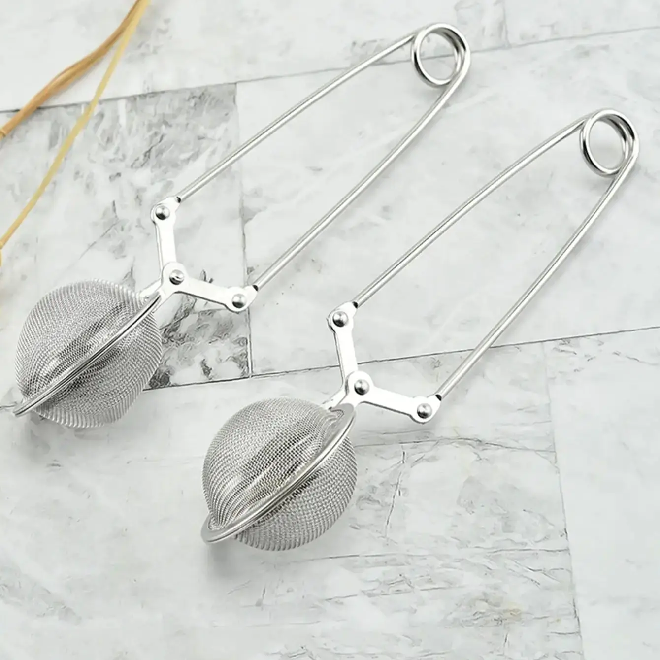 1PC handheld powder spreader, flour sieve, tea ball