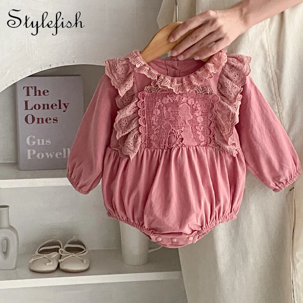 

Autumn New Fashion Korean Edition Baby Girl Lace Edge Flying Sleeves Sweetheart Long sleeved Climbing Dress Cute jumpsuit