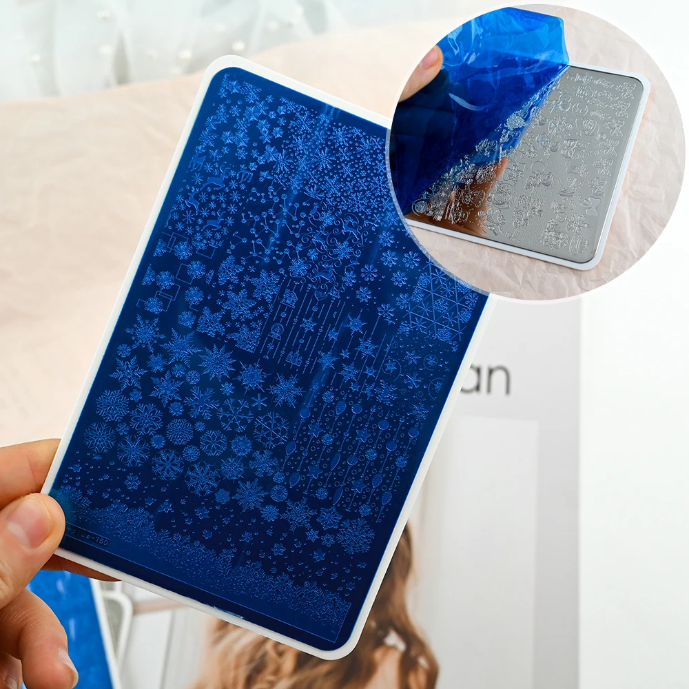 1 PCS Christmas Snowflake Nail Art Stamping Plates Christmas tree/Elk/Snowman 10 X 15cm Nail Printing Stencil Manicure Templates 5