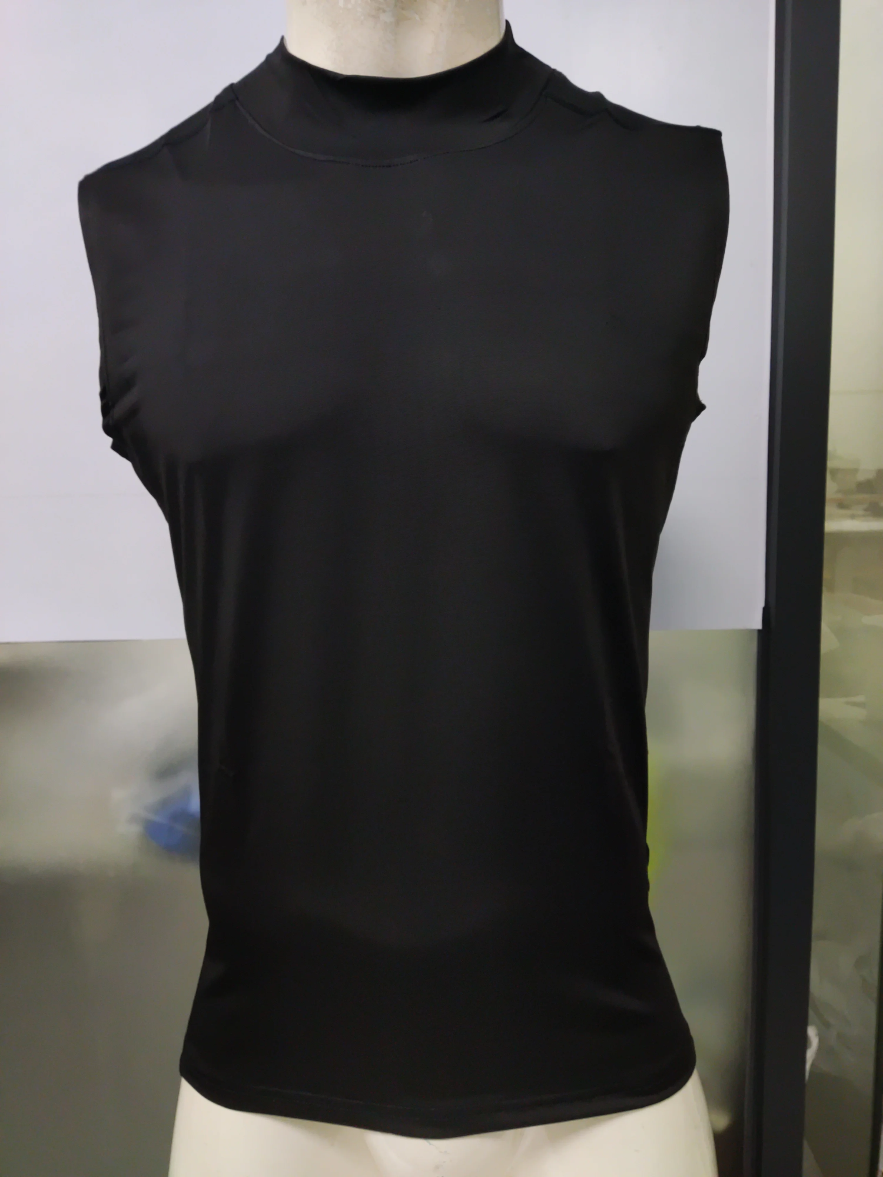 Under Armour Men's Sleeveless Mock Turtleneck Compression