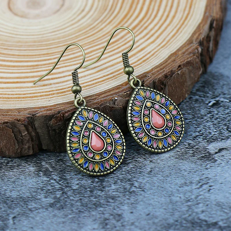 Wholesale Fashion New India Earrings Creative Retro Drop Shaped Alloy Drop Oil Geometric Pendant Tassel