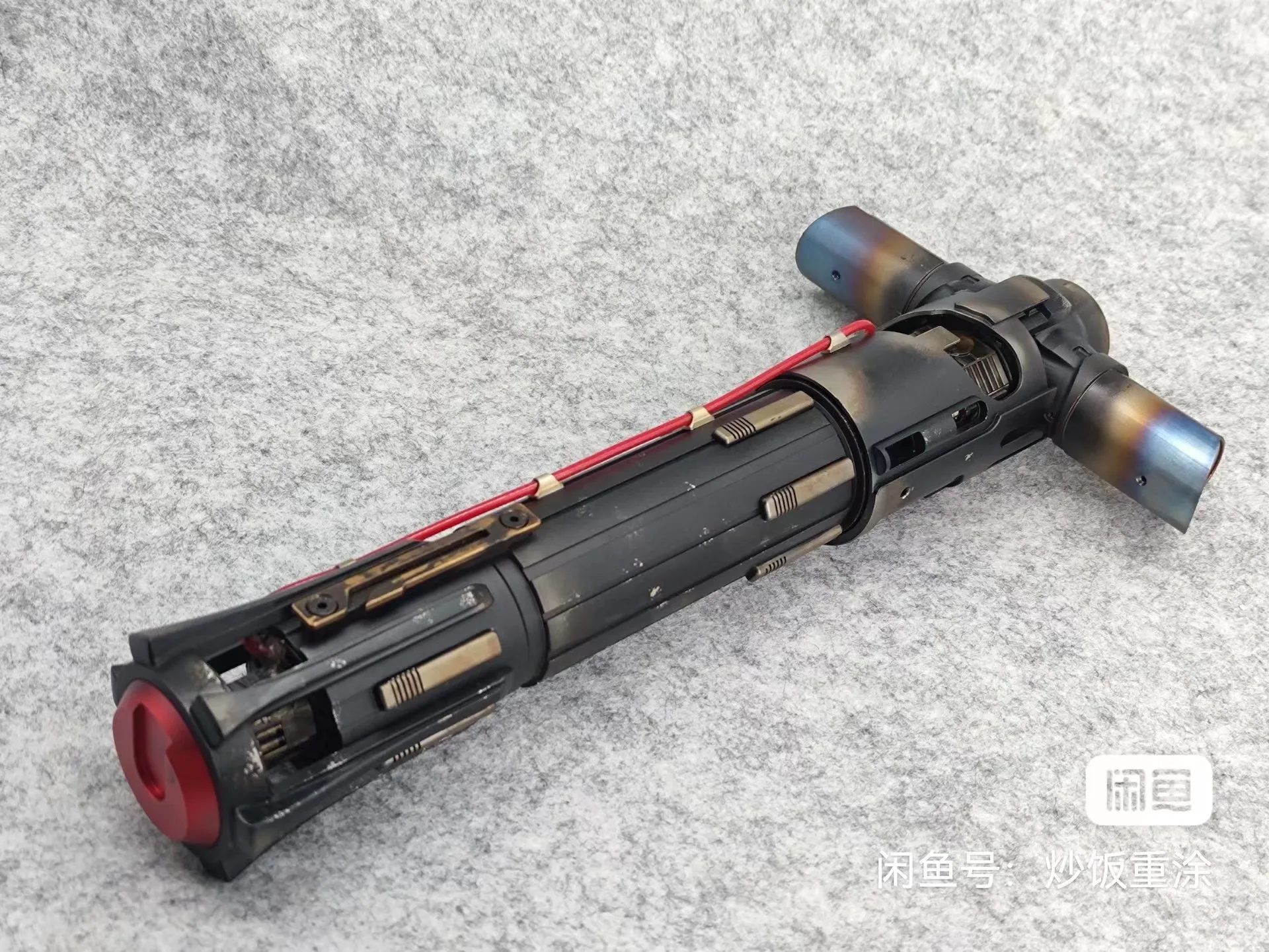 

Световой меч ELF SABERS выветриваемый Kylo Ren Cross Neopixel Proffieboard пламя инопланетянин боковое лезвие Игрушки для мальчиков Korbanth Saber