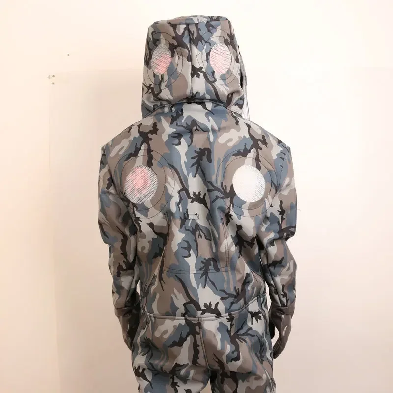 Spot gray camouflage splicing wasp suit. Breathable anti-bee suit. One-piece 3D mesh breathable bee jacket
