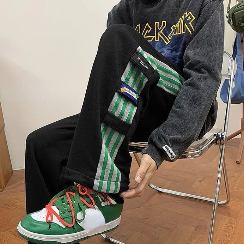 thumbnail image 1 of Pantalones de chándal para hombre, estilo gótico, de algodón, estilo Harajuku, de pierna ancha, estilo hip-hop, holgados, elásticos, Y2k, 1 of 4