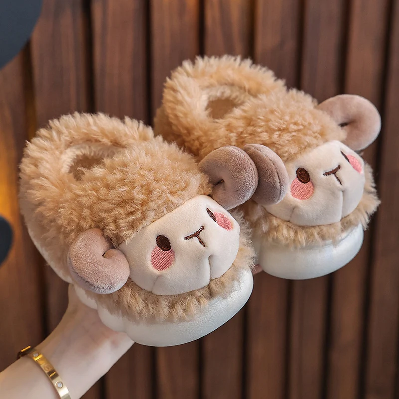 Lovely Fluffy Lamb Cotton Slippers for Children Winter Indoor Warm Non Slip Plush Slippers Girls and Boys Soft Sole Home Slides