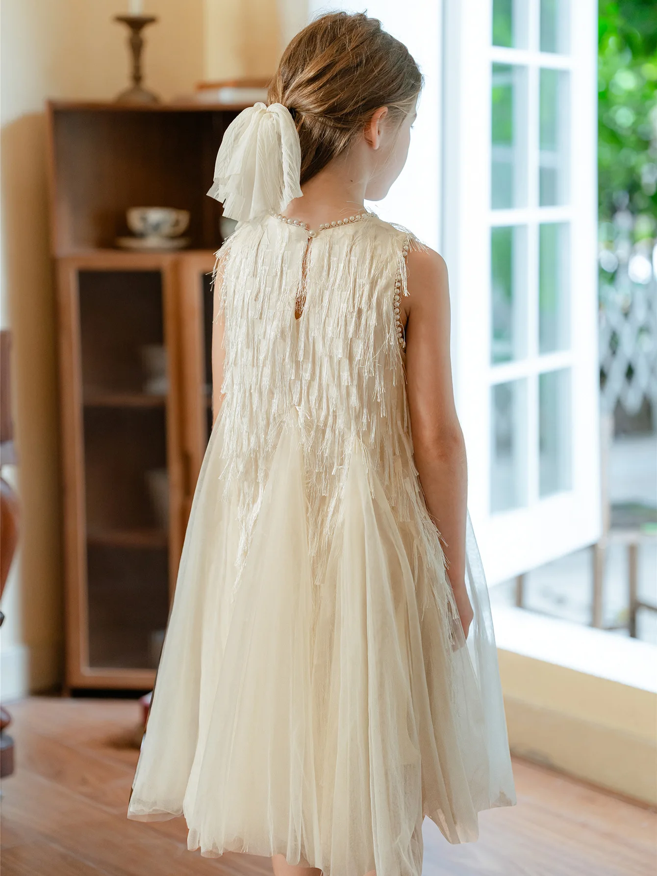 2025 الصيف الفتيات الصغيرات بلا أكمام فستان شبكي فستان الأميرة الأطفال موضة صد فستان 4-14 سنة الفتاة فستان أنيق