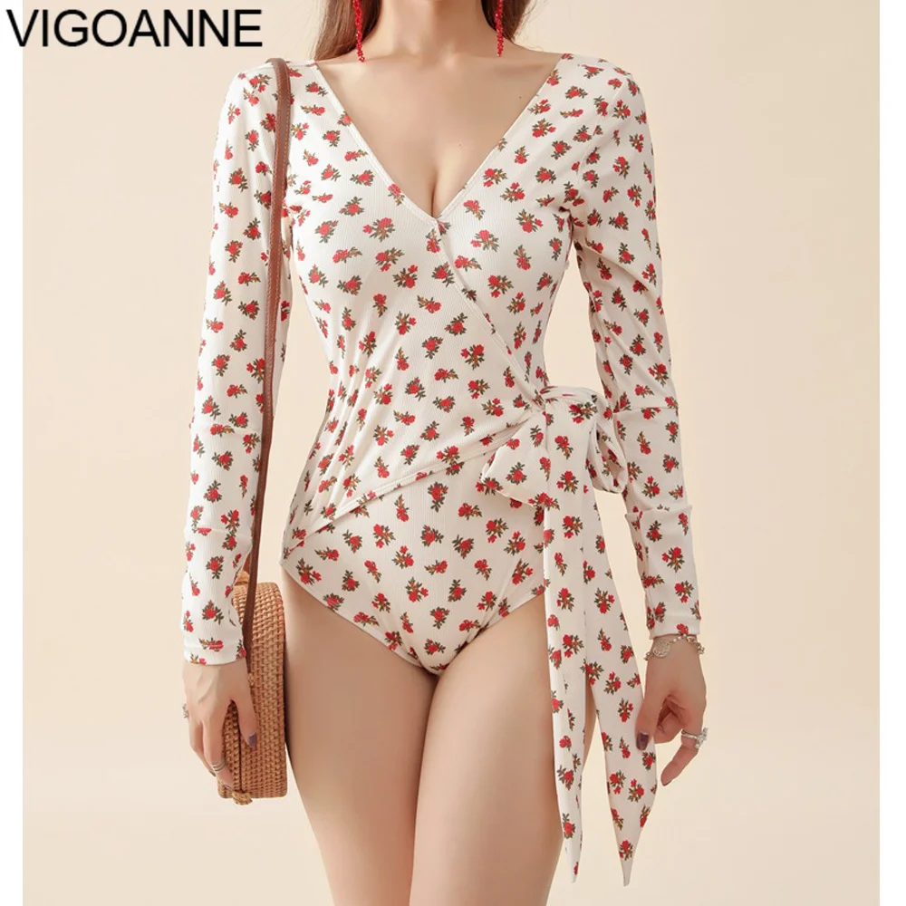 

VigoAnne Print Long Sleeve Swimwear Women 2023 Sexy V Neck Push Up One Piece Swimsuit Korean Slimfit Monokini Beach Bathing Suit