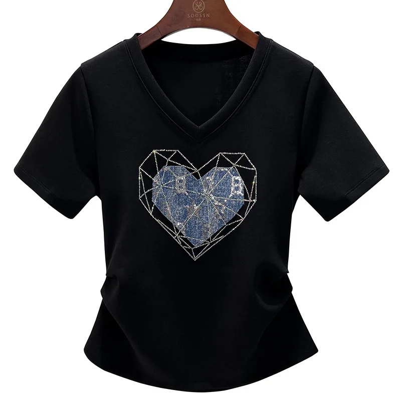 ★KIMHEKIM★ Heart Charm Slim Fit T-Shirt Kimhekim Heart T-shirt in Black - Shop KIMHEKIM at societyA
