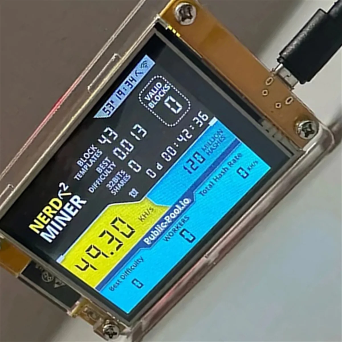 Nerdminer V3 2.8-Inch BTC Solo Lottery Nerd Miner Crypto Bitcoin Miner Solo Mining Machine