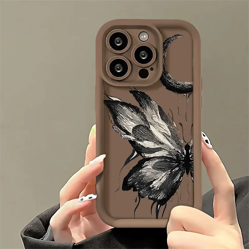 Retro Butterfly Silicone Phone Case - Stylish and Durable Cover