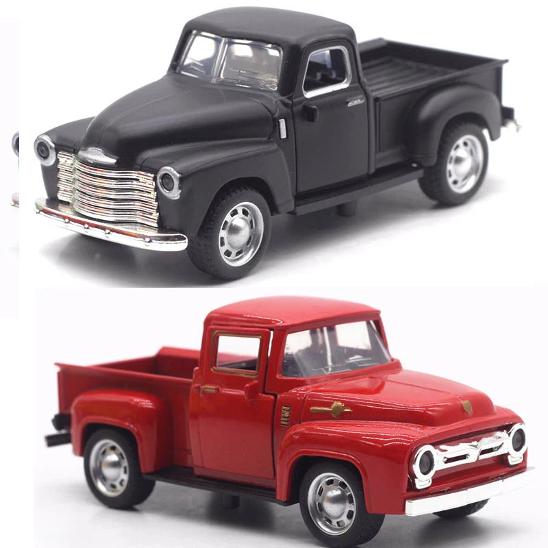 Red Truck Classic Rustic Vintage Metal Pickup Truck Red Christmas Home Office Decor Children's Gifts Christmas Decorations Model