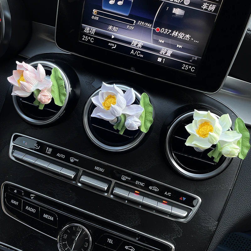 

Good luck Lotus Lotus car aromatherapy car fragrance outlet car accessories expansion stone ornaments perfume
