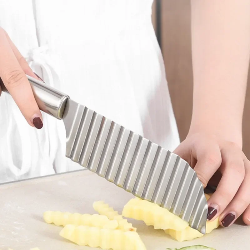 Stainless Steel Potato Chip Slicer Dough Vegetable Fruit Crinkle Wavy Slicer Knife Potato Cutter Chopper French Fry Maker Tools vegetable slicer
