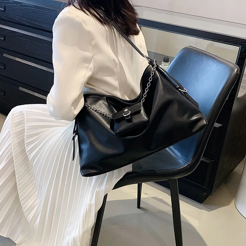 Shoulder Bag New Trend All-match PU Large Capacity Underarm 2023 Fashion Commuter Purses and Handbags Women Aesthetic Tote Bag