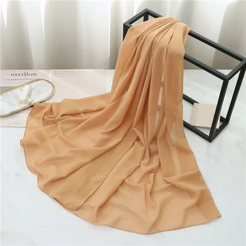 وشاح حريري طويل سادة بلمسة ناعمة أنيقة — صورة 4