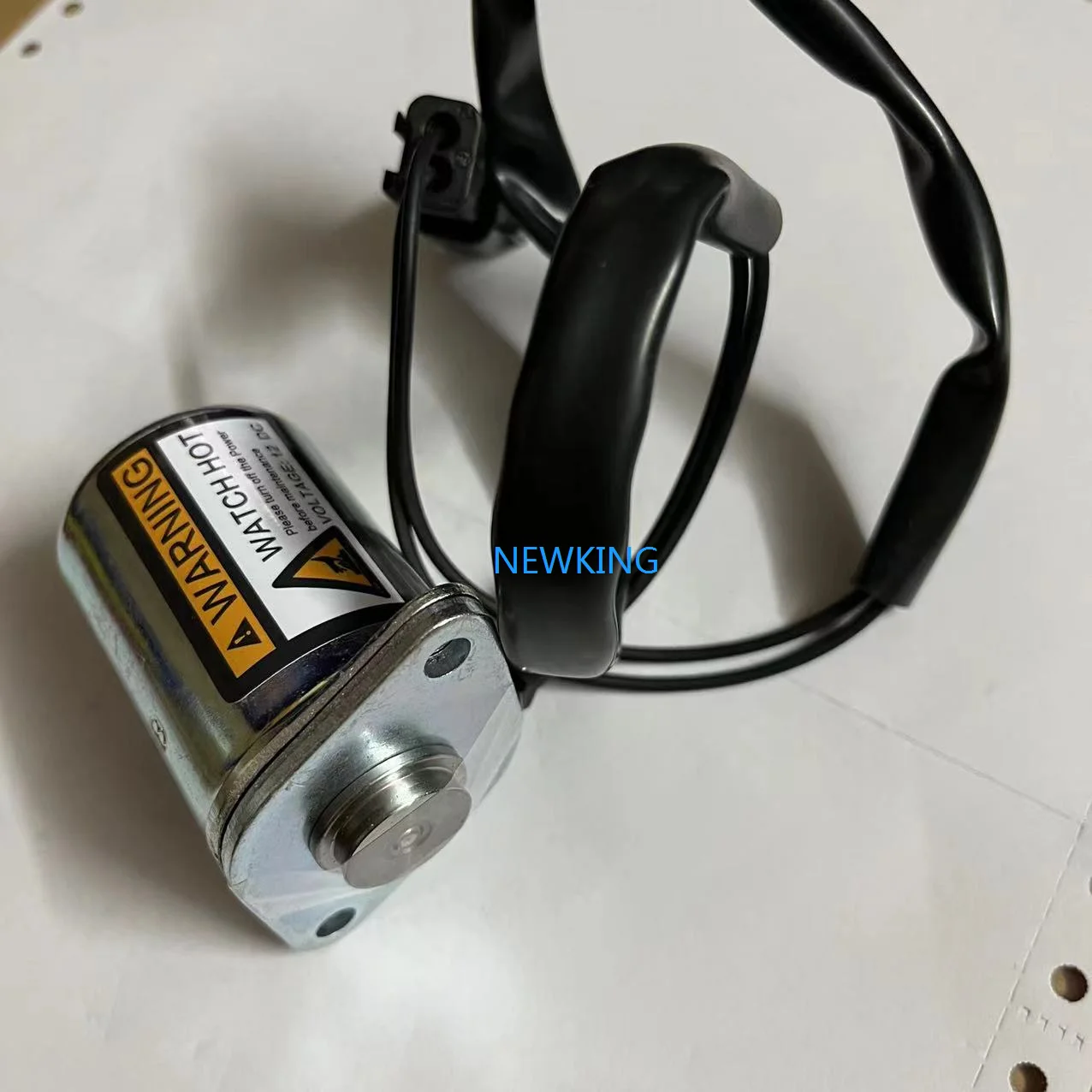 

Solenoid Valve for Komatsu Excavator PC200-7 PC200-6 PC220-6 PC300-6 PC120-6 20Y-60-32120 206-60-51130 206-60-51131 206-60-51132