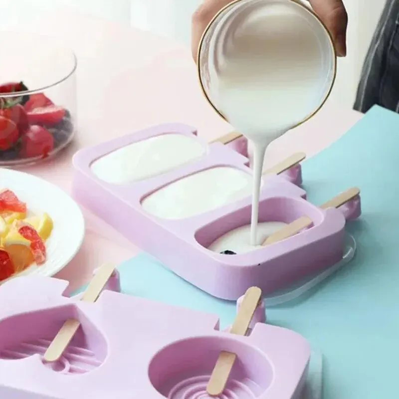 ice cream mold Silicone Ice Cream Mold Popsicle Siamese Molds Lid DIY Homemade Ice Lolly Cartoon Cute Image Handmade Kitchen Tools