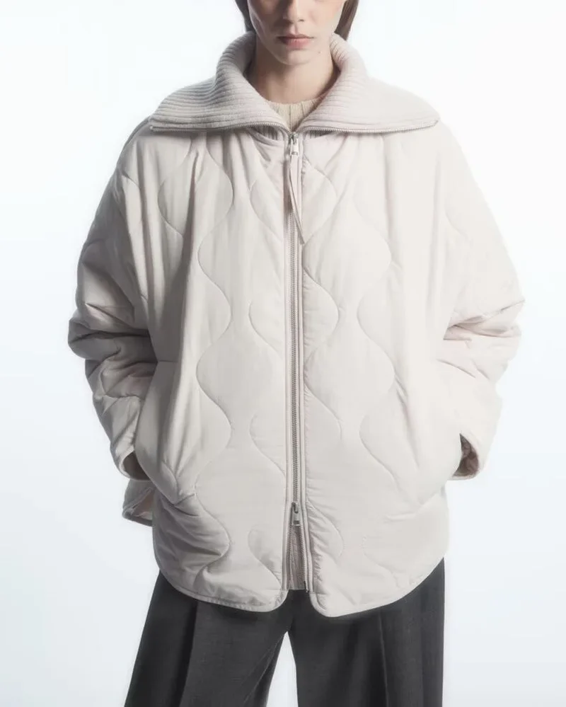 

2023 Autumn/Winter New Tri Color C * S Women's Regular Casual Pattern Ribbed Flip Collar Quilted Loose Cotton Coat