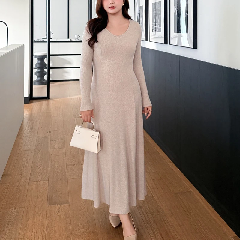 XXXXL Fashion Plus Size Women Dresses Premium Slim V-Neck Long Sleeved wide-hem Knitted Dress French Flared Sleeve 9327