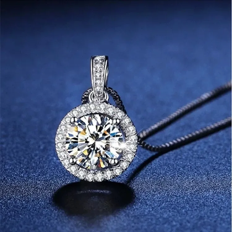 

Real Moissanite Pendant Necklace 1CT 2CT 3CT Color D VVS Simulated Diamond Engagement Pendant with Side Stones Promise Bridal