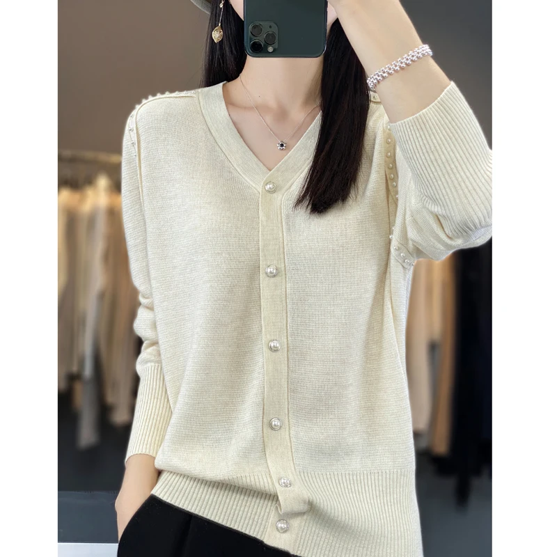 

Women's Cardigan Sweater V-neck Spring And Autumn Knitted Cashmere Cardigan Solid Color Single Breasted Women's Sweater Coat