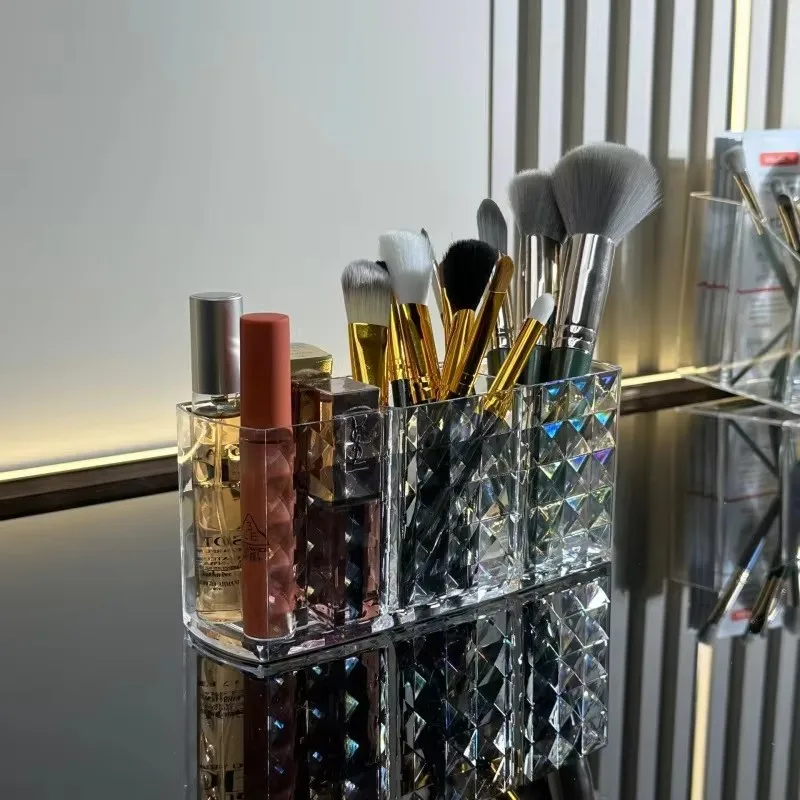Drill pattern three compartments makeup brush organizer acrylic transparent pencil holder desktop eyebrow pencil lipstick storag 3