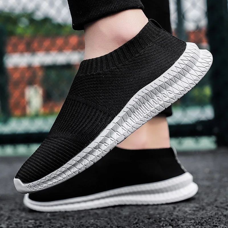 

Slip-On Men Shoes Spring Autumn Loafers Solid Color Casual Sneaker Sports Male Shoe Breathable Hard-Wearing New Chaussure Hommes