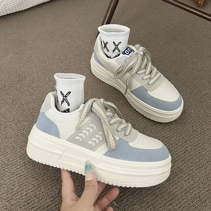 2024 Spring/Summer/Autumn New Pine Cake Thick Sole Heightened Little White Shoes Women's Fashion Casual Sports Board Shoes