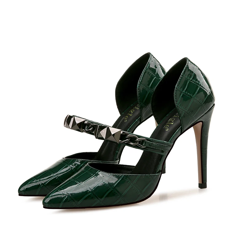 

Spring and summer new patent leather pointed rivets chain stilettos dresses all-match large size small size custom women sandals