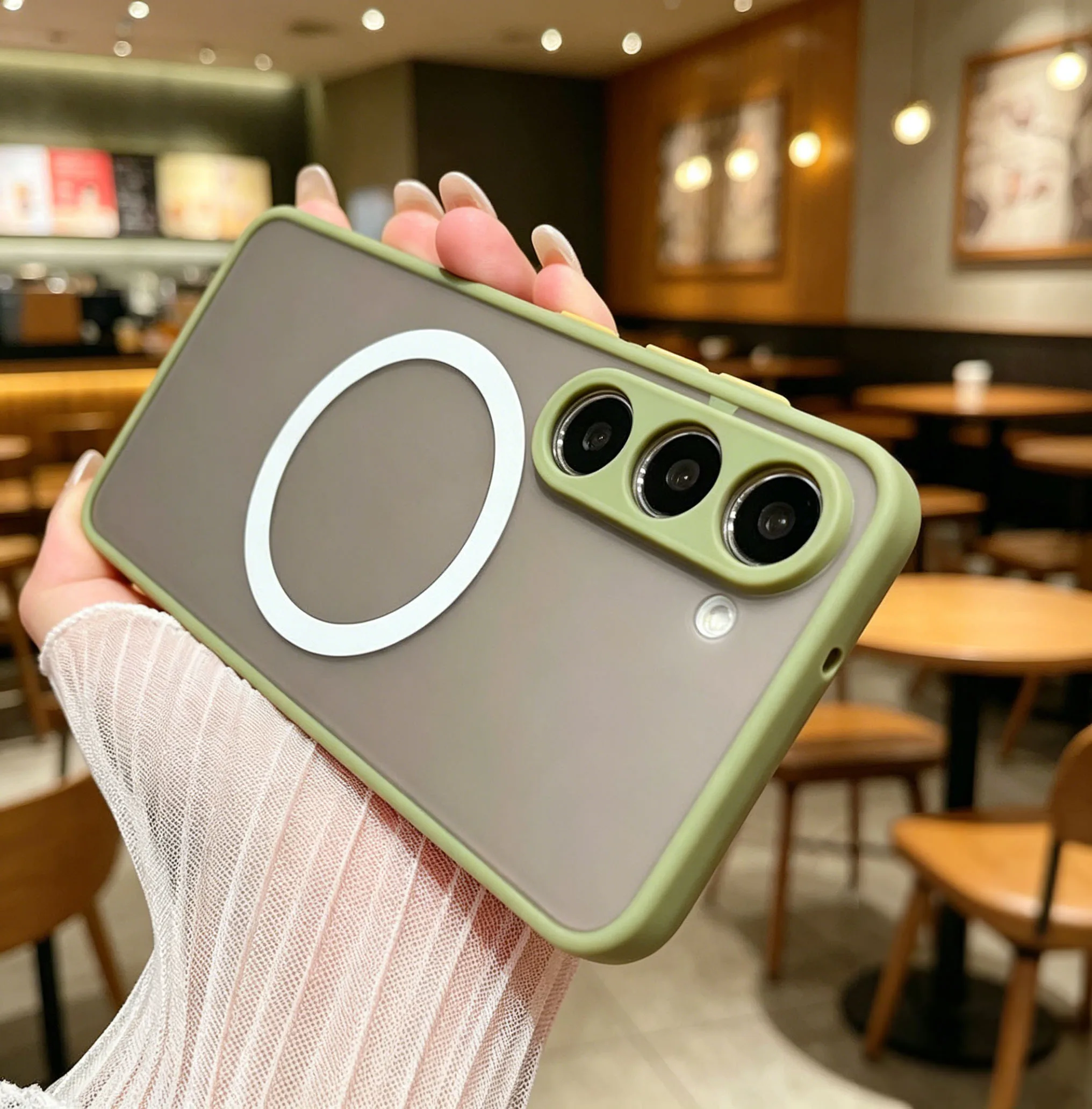 Matte Magnetic Phone Case with Car Mount Feature