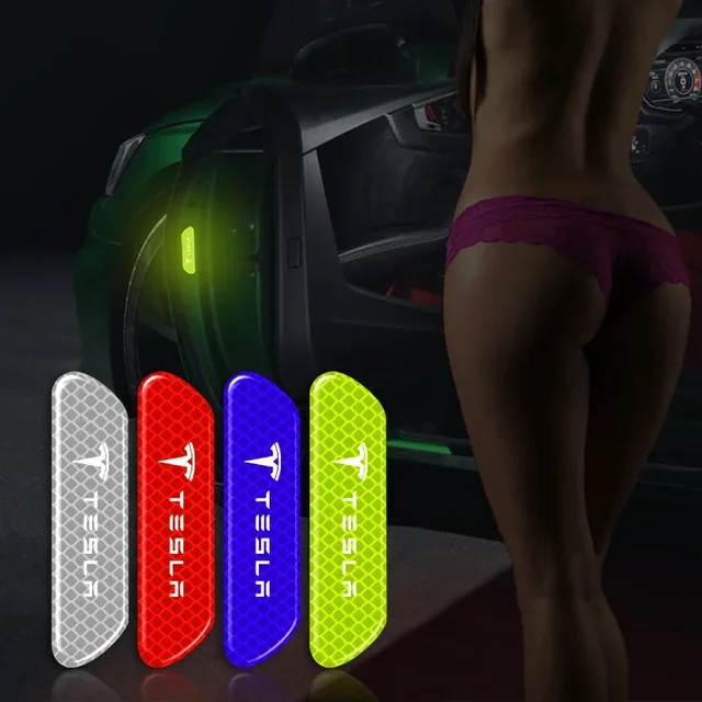 4PCS/set Car Reflective Strips Warning Stickers Badge for Tesla Model 3 / Y 2022 2021 Center Console Containersr Car Styling