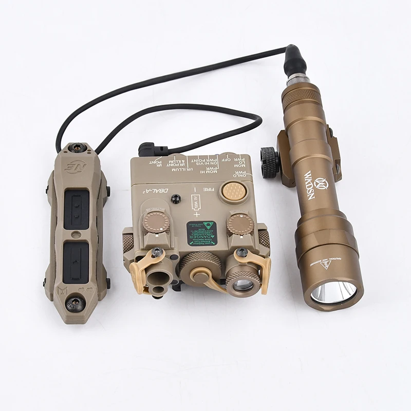 Рисунок 4 - Фонарик с красной точкой и двумя