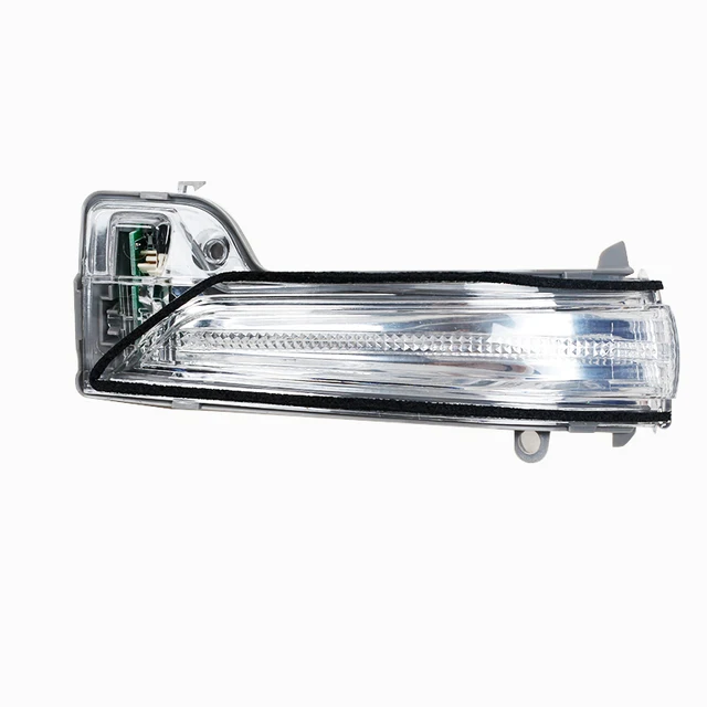 thumbnail image 2 of Sequential LED Turn Signals For Subaru Forester IV Side Mirrors 2 of 13