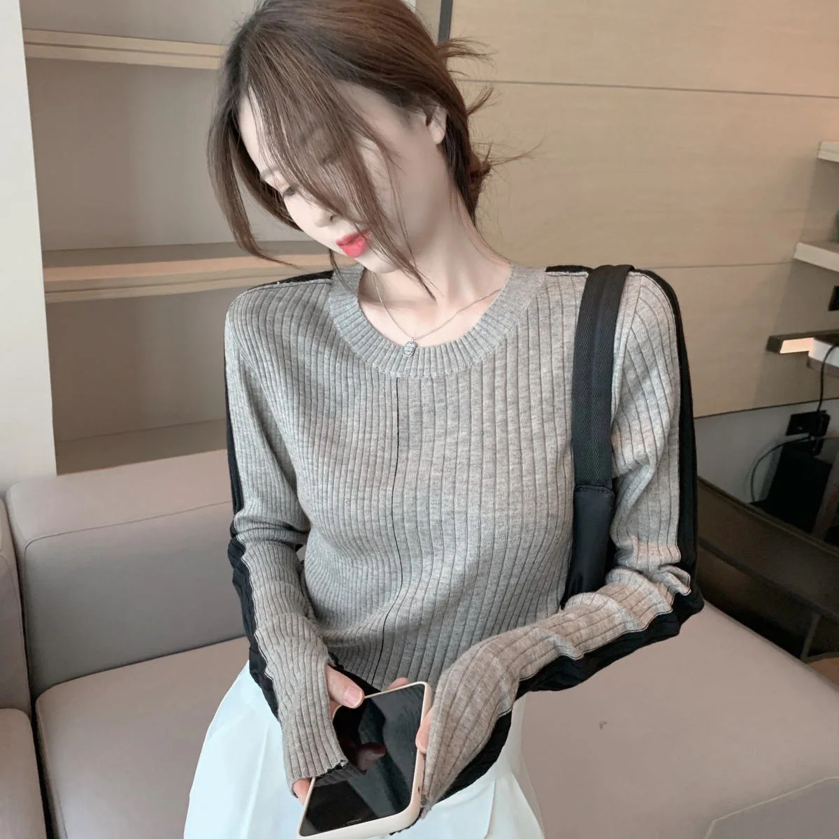 

Весенне-осенний женский серый вязаный облегающий свитер, Женский пуловер, топы, корейские Повседневные вязаные свитера в полоску с длинным рукавом и круглым вырезом для женщин
