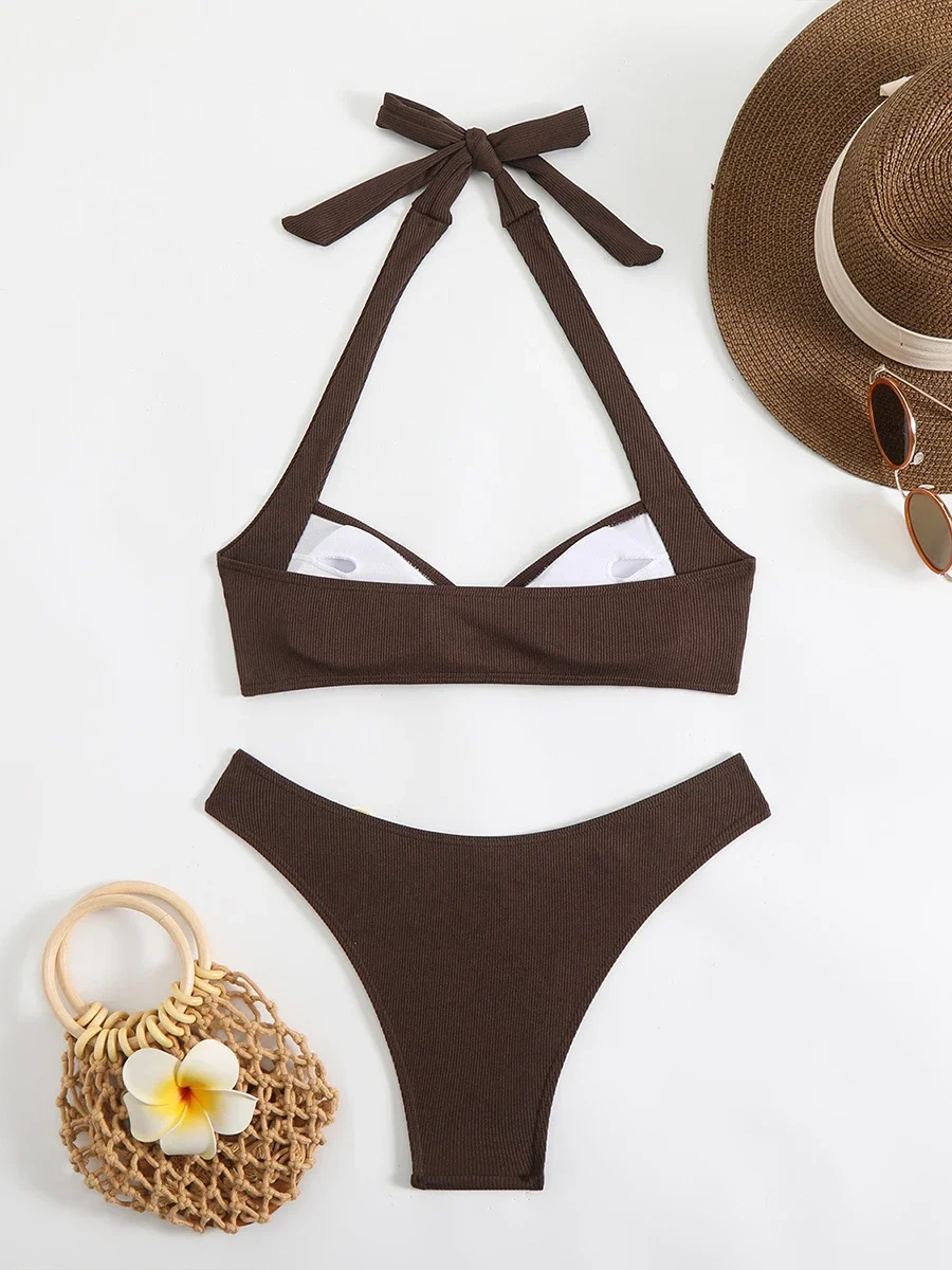 Chic Women's Halter Bikini Two-Piece Swimwear Set