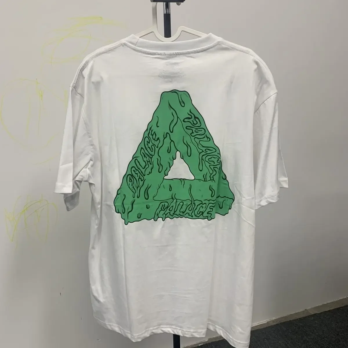 Рисунок 2 - Летняя Модная брендовая треугольная