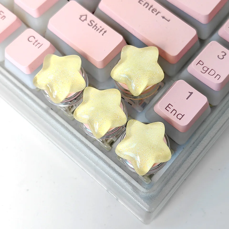Personalized Round Yellow Star Keycaps for Keyboards