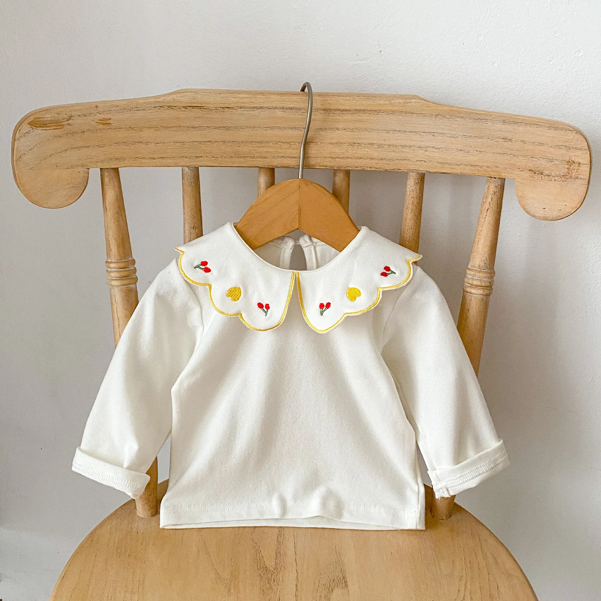 

Baby T-Shirts Cotton White Embroidery Tops Peter Pan Collar Girls Tshirt Kids Long Sleeve Bottoming Shirt Korean Toddler Clothes