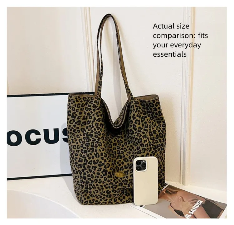 Doppelseitige Canvas-Tragetasche mit Leopardenmuster, große Kapazität, Damen-Umhängetasche im College-Stil, lässige Handtasche im City-Stil, Pendler-Tasche – Detail 6