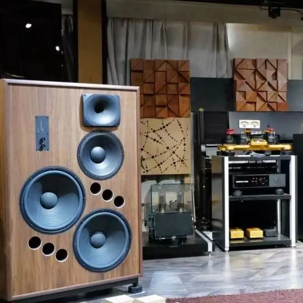 ODIN FURUTCH Store Store