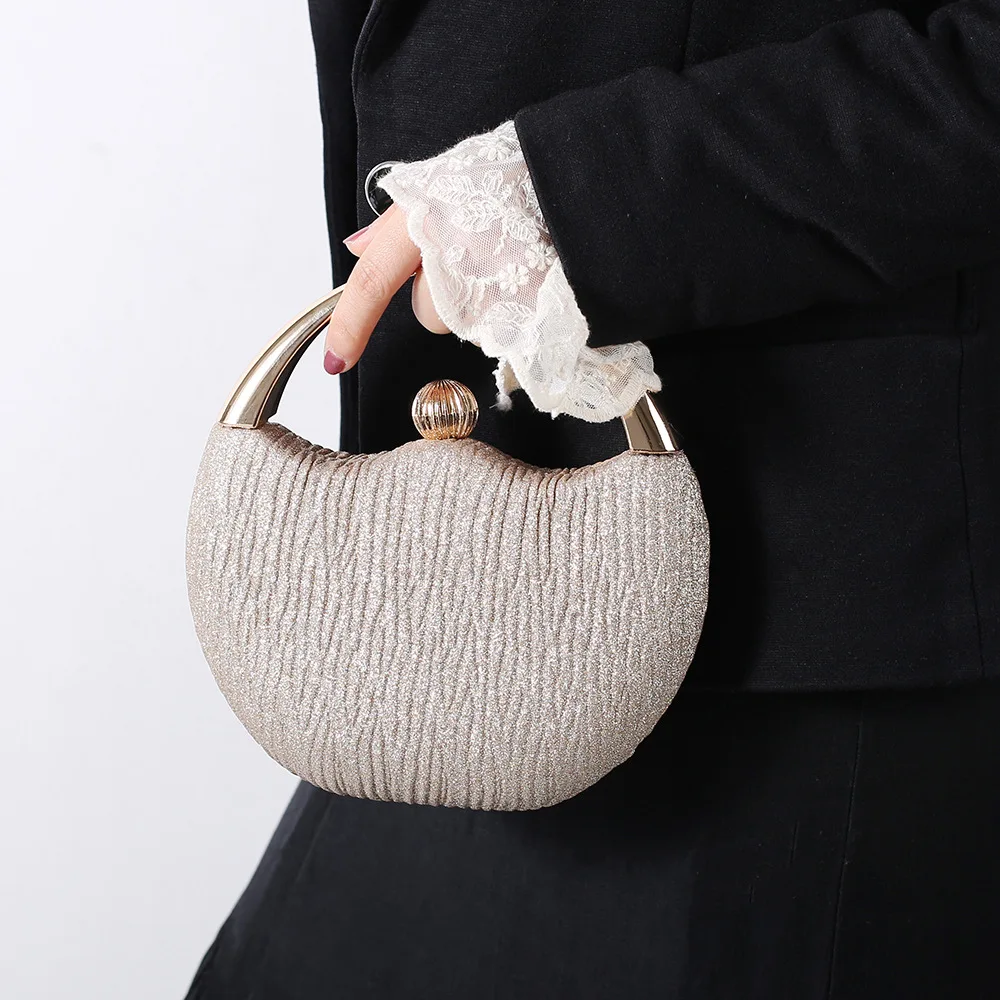 

Hollow Out Style Women Evening Bags Nail Bead Metal Luxury New Design Day Clutch Rhinestones Shoulder Party Purse