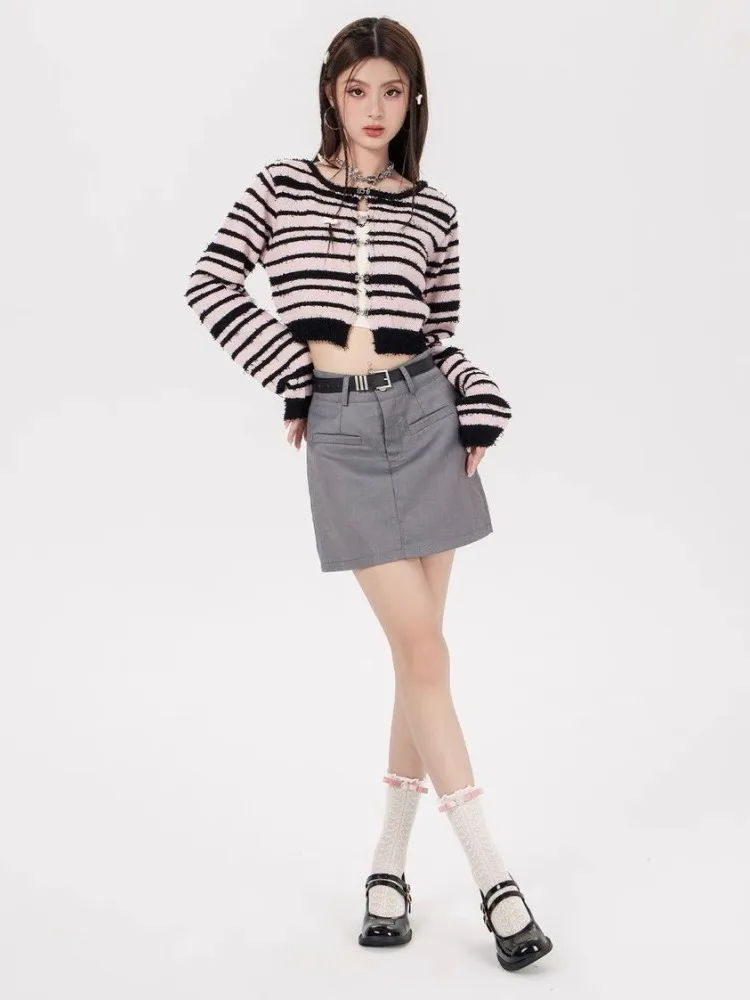 

2023 Streetwear Stripe Knitted Crop Cardigan Y2k Aesthetic Contrast Color Sweet Ins Cardigans Women Hollow Out Harajuku Coats